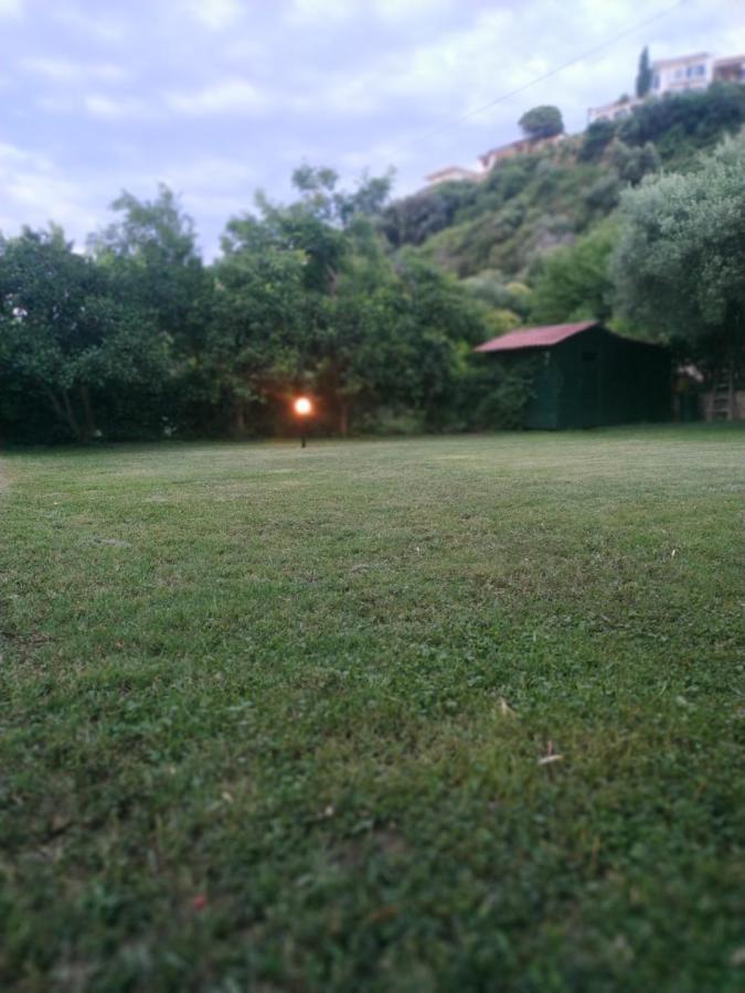 Studios Galanis Afytos Exterior photo